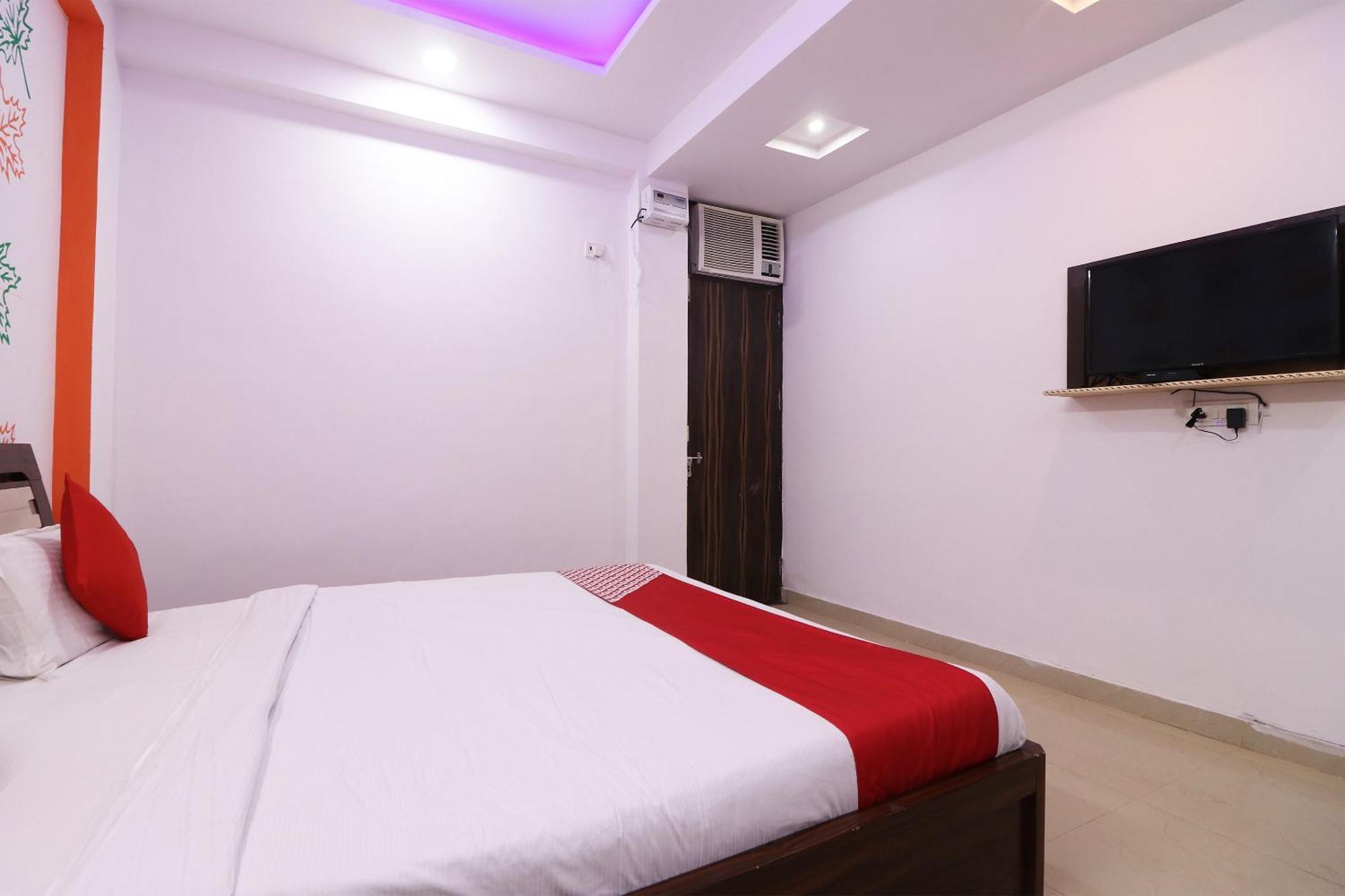 Hotel O Aaradhya Residency Noida Exterior photo