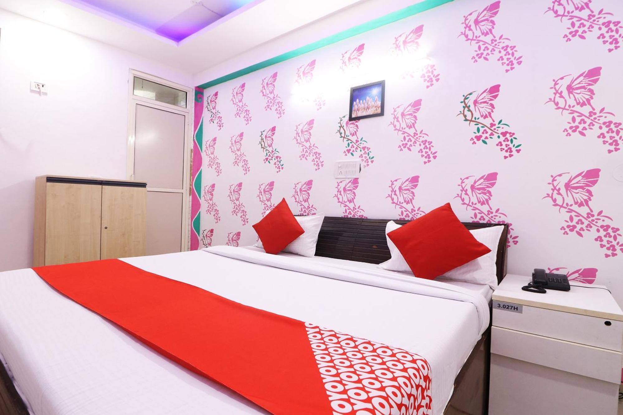 Hotel O Aaradhya Residency Noida Exterior photo
