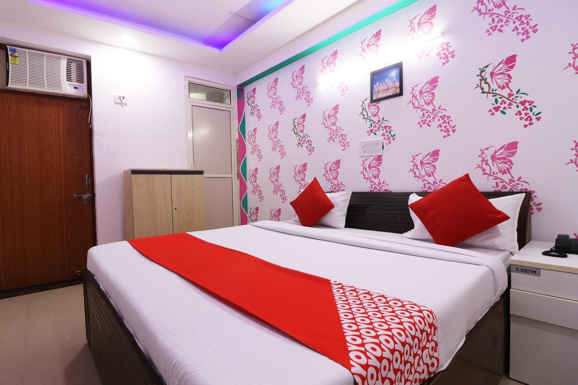 Hotel O Aaradhya Residency Noida Exterior photo