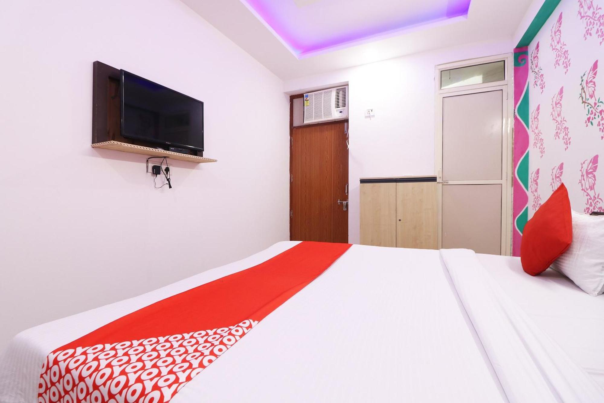 Hotel O Aaradhya Residency Noida Exterior photo