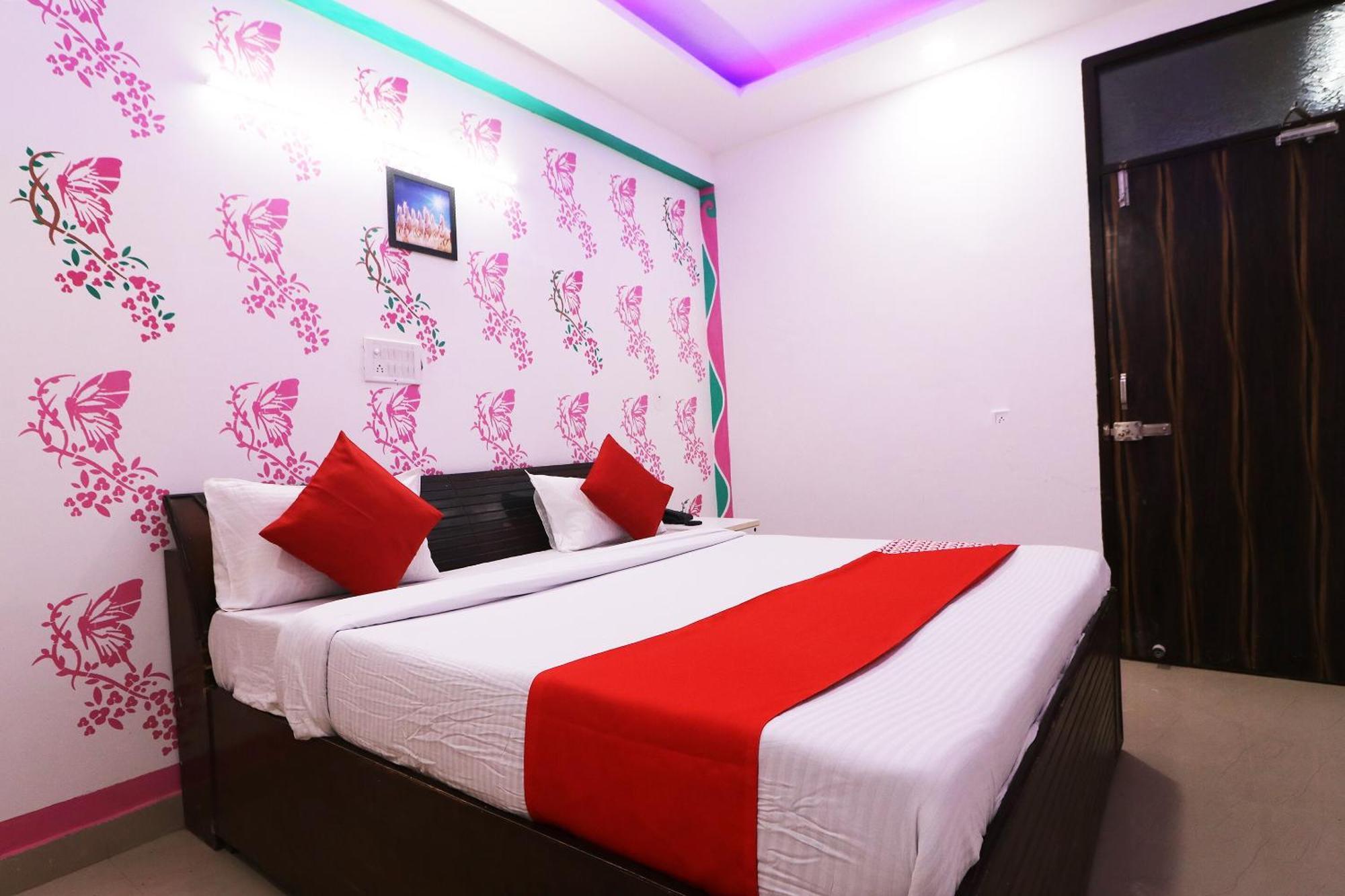 Hotel O Aaradhya Residency Noida Exterior photo